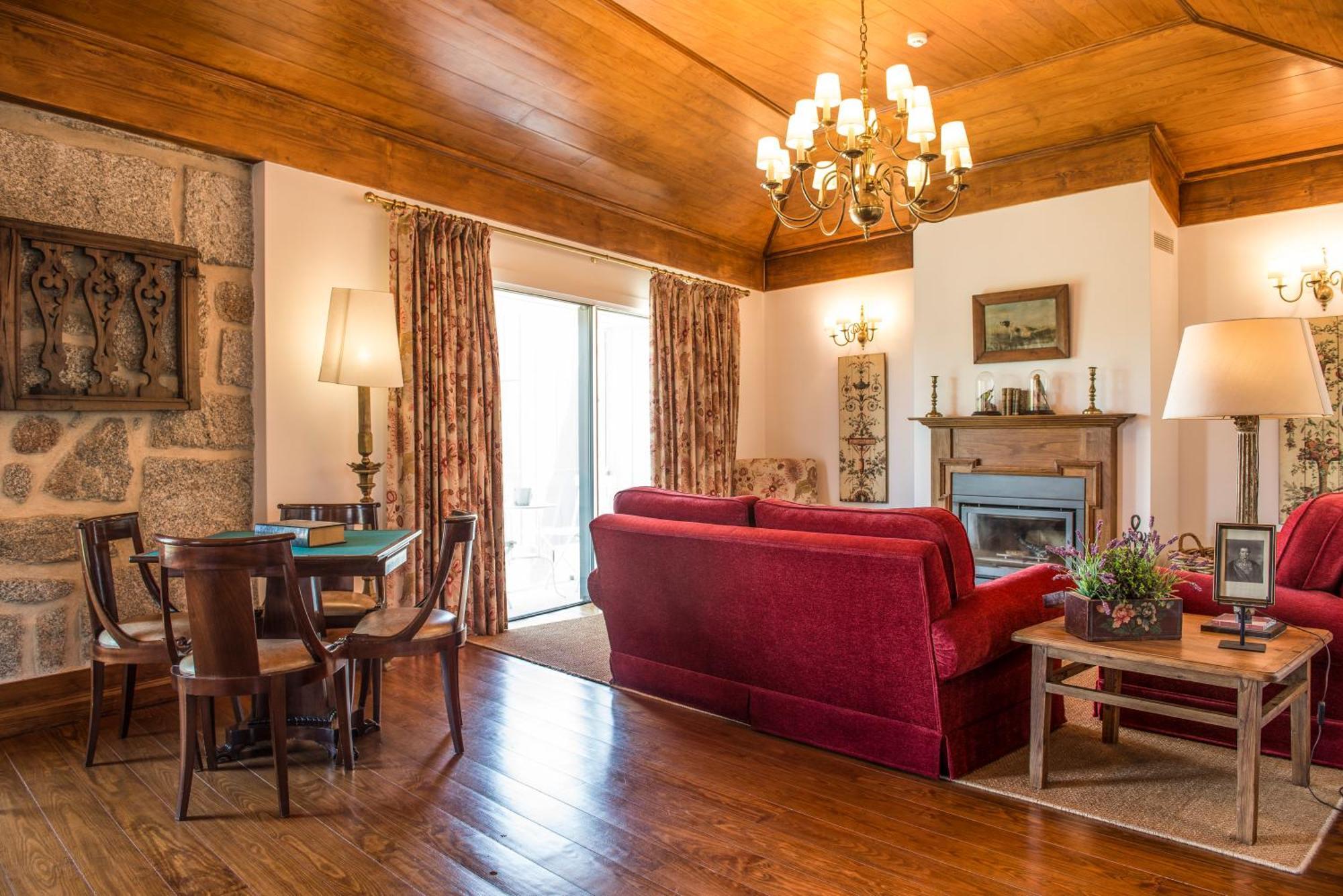 Casas Do Lupo Otel Nelas Dış mekan fotoğraf